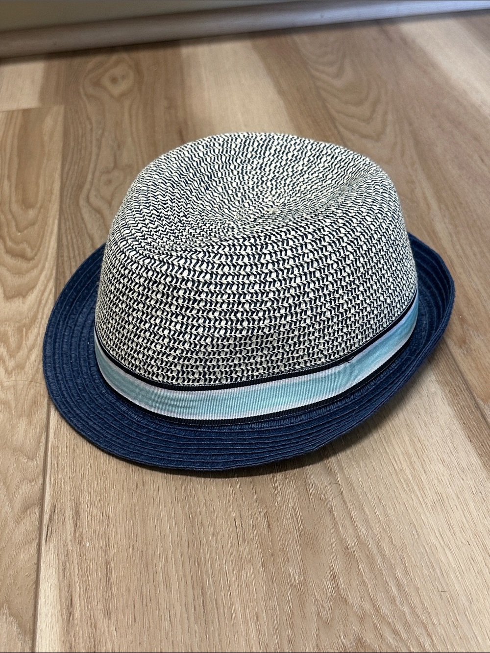 The Children's Place Kids Straw Fedora Hat Navy Blue Tan Stripe - Size Large 8+